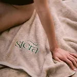 Si Era *