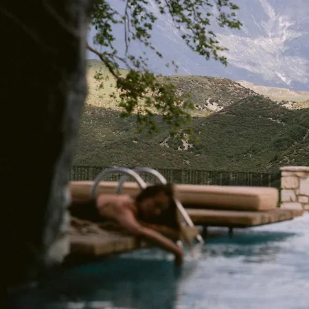 Si Era Villa Brataj