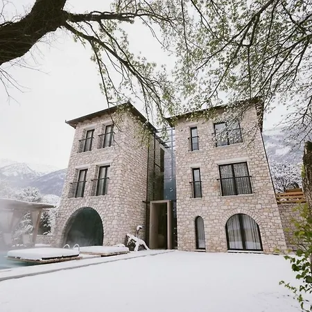 Villa Si Era *