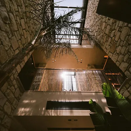 Villa Si Era *